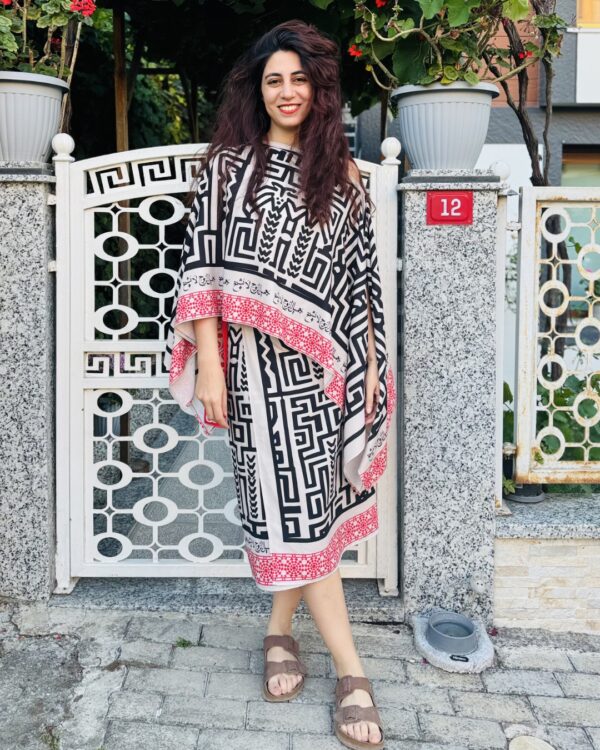 3 Freesize set (Blouse + Skirt)